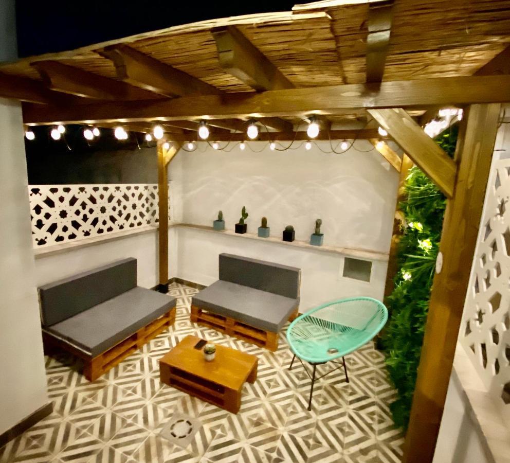 Precioso Atico Con Terraza En El Centro De Madrid Amazing Penthouse In Madrid Center Daire Dış mekan fotoğraf